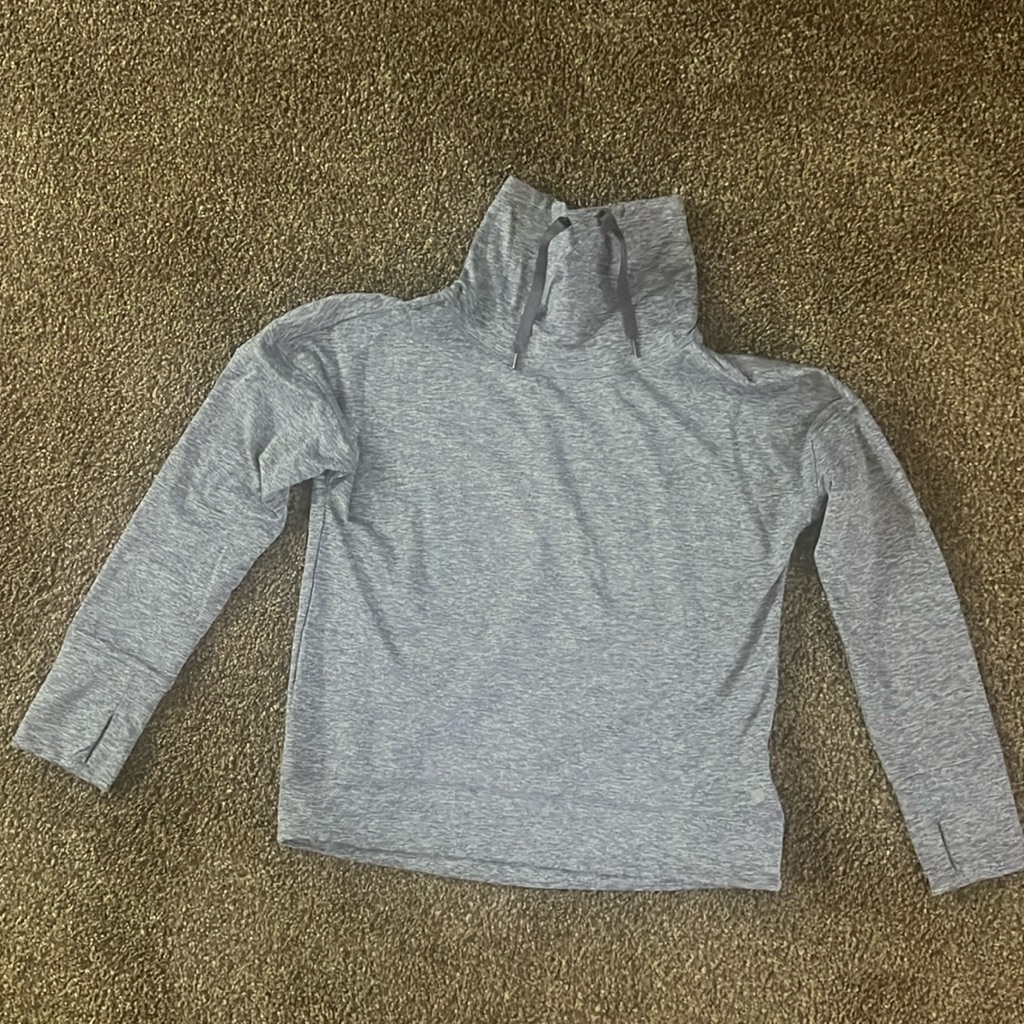Apana Pullover